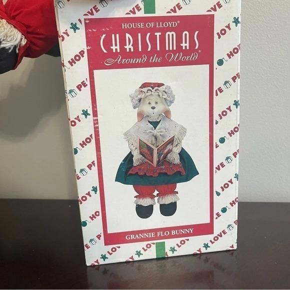 House of Lloyd Other - New VINTAGE 1996 House of Lloyd Christmas Around the‎ World Grannie Flo Bunny